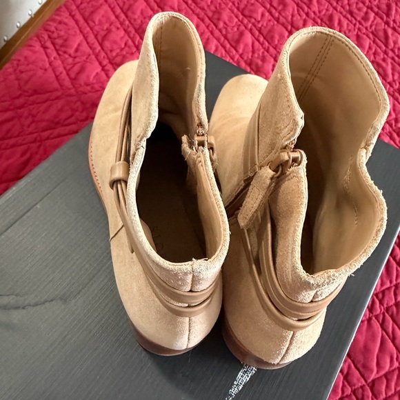 TALBOTS TISH WRAP TIE SUEDE ANKLE BOOTS SIZE 8 - Picture 9 of 14